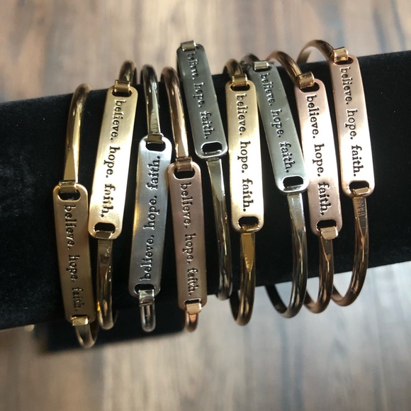 ✨LAST SET✨Believe Hope Faith bangle - Picture 2 of 4